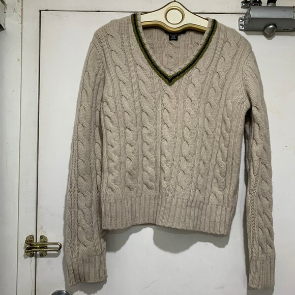 CLUB MONACO VINTAGE CABLE KNIT SOFT WOOL SWEATERS SIZE L - Picture 2 of 8